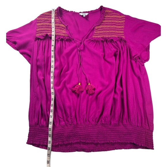 Crown & Ivy Bohemian Short Sleeve Top Women's‎ 1X Deep Pink Smocked Hem Rayon - Picture 4 of 7